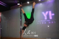扬州钢管舞女神(女星钢管舞)