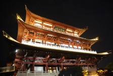 扬州长沙旅游攻略(长沙旅游攻略景点必去长沙美食街)