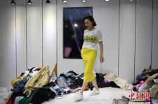 扬州兼职模特试衣服(兼职做试衣模特好吗)