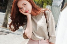 扬州韩国女模特(韩国女模特泳装表寅)