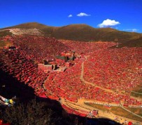 扬州色达旅游攻略(成都到色达旅游攻略)