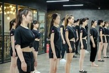 扬州兼职模特进修班(学生怎么兼职模特)