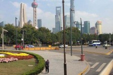 扬州上海自助游(上海自助游团购)