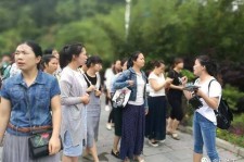 扬州中国伴游论坛(中国伴游市场)