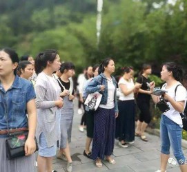 扬州中国伴游论坛(中国伴游市场)