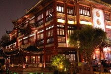 扬州上海旅游攻略(上海旅游攻略5日自助游攻略)
