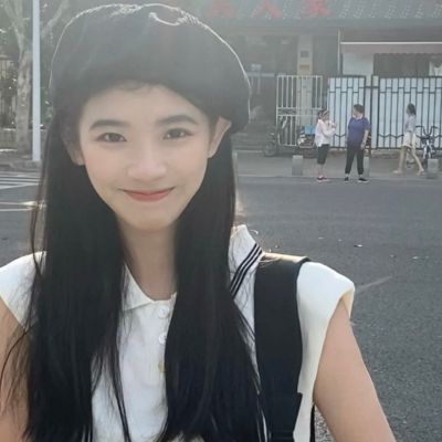 扬州商务伴游带客户去看海豚表演