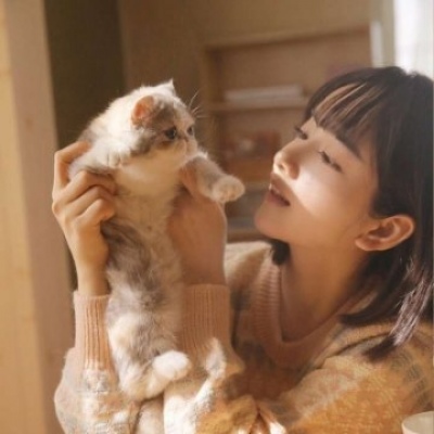 扬州伴游女生邓珊珊的资料