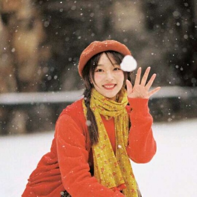 扬州伴游女生刘心怡的资料