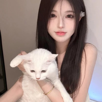 扬州伴游女生陈露晞的资料