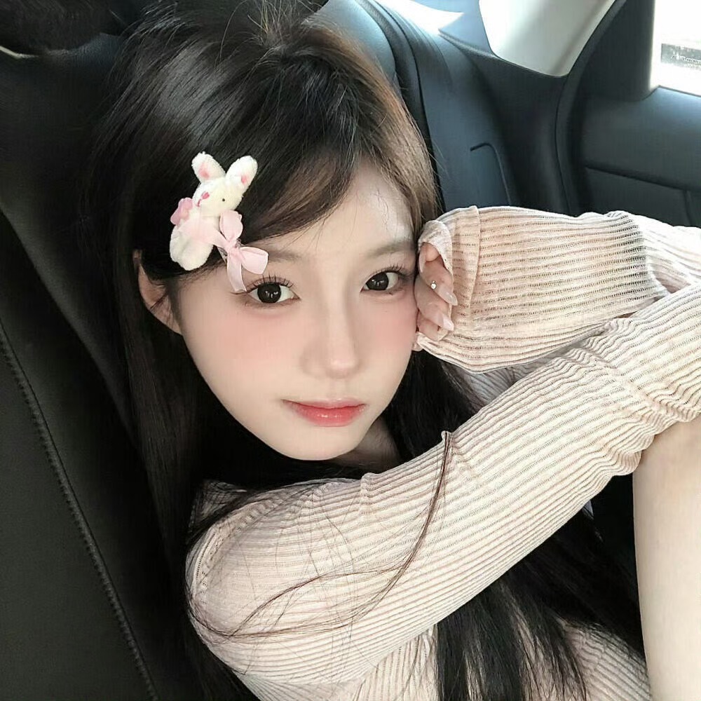 扬州伴游女生沈欣白的资料